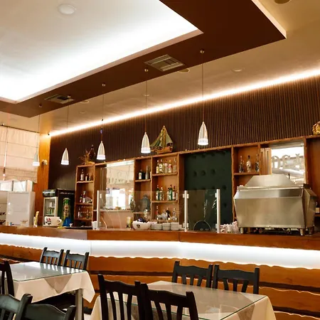 Autogrill Restaurant & 3* Lekel