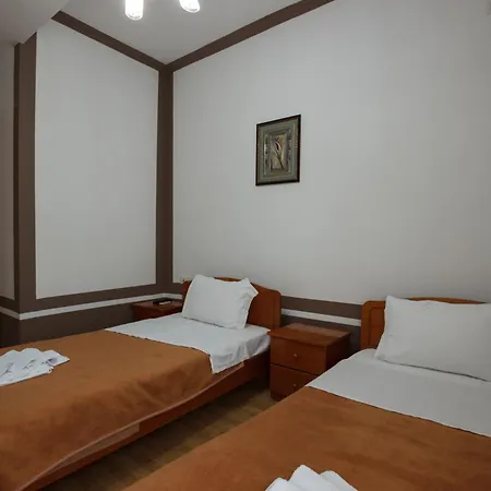 Autogrill Restaurant & 3*